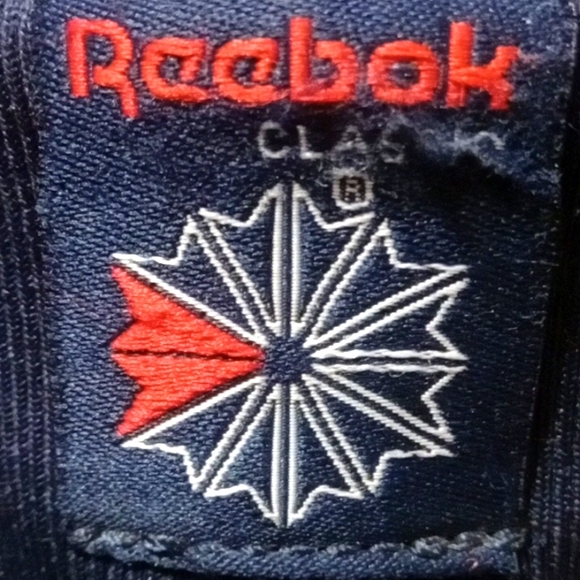 Reebok Casual Blue Sneakers With Red And White Details US 5 - Picture 5 of 7